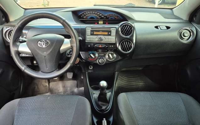 imagem-https://www.socarrao.com.br/sc-vehicle-images-prod/2484831/1783369391162-V2hhdHNBcHAgSW1hZ2UgMjAyNi0wNy0wNiBhdCAxNi4zOC4wNCAoMykuanBlZw.jpeg