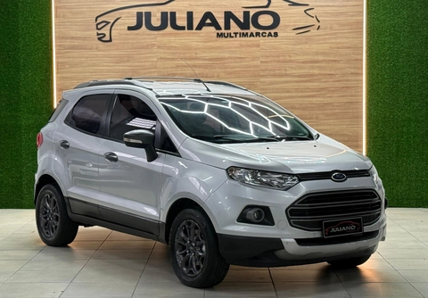 Ford EcoSport 2015 Prata — foto 1 de 3