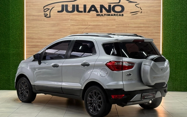 imagem-https://www.socarrao.com.br/sc-vehicle-images-prod/2484911/1783618005230-e6rkrOvIKgtOSWXbgXisOSxT4WuHLSCY.jpg