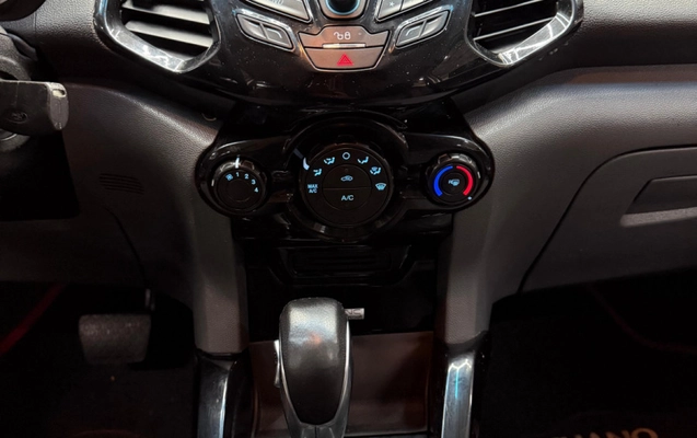imagem-https://www.socarrao.com.br/sc-vehicle-images-prod/2484911/1783618005231-9TRYANLS8PBcRYn8inTPtnQfyliSluHM.jpg
