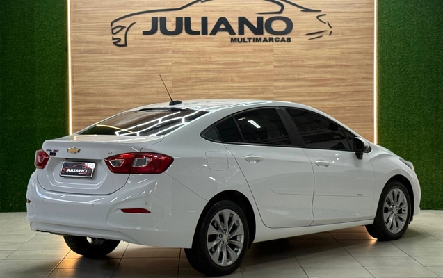 imagem-https://www.socarrao.com.br/sc-vehicle-images-prod/2485011/1787070270786-rK2kE1qTmasiyT41c6PiZpjbW3UD1ES1.jpg