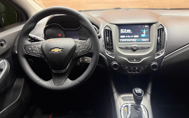 imagem-https://www.socarrao.com.br/sc-vehicle-images-prod/2485011/1787070270788-SG8q1tkNaOlQPwG2q1zlBAGqfyry9uMN.jpg