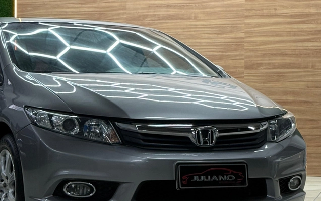 imagem-https://www.socarrao.com.br/sc-vehicle-images-prod/2485096/1787922629632-WDxKrSqDYsUZNrOrniEqrJ4ZEZTPOWIw.jpg