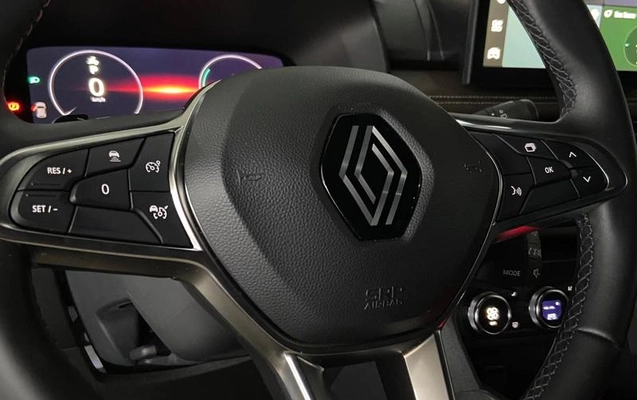 imagem-https://www.socarrao.com.br/sc-vehicle-images-prod/2485781/1786113326217-8251360_15_B_c4fd466e14.jpeg