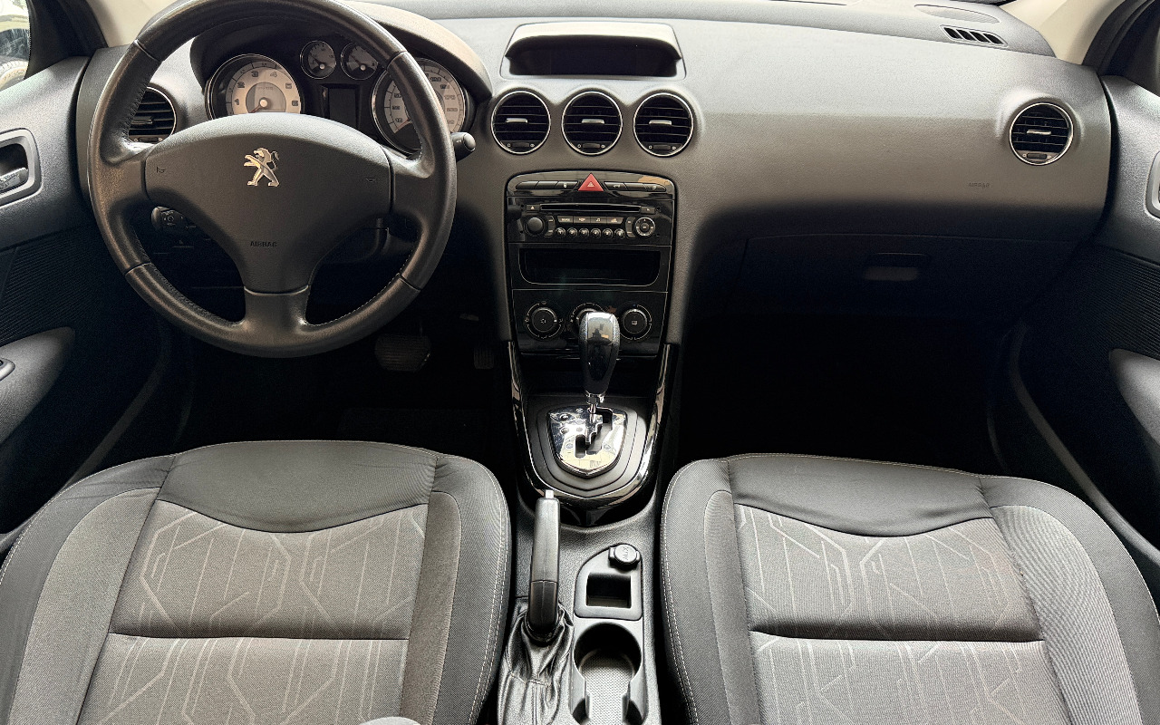 imagem-https://www.socarrao.com.br/sc-vehicle-images-prod/2485994/1783374121005-MjAyNjA3MDZfMTI0MjIzMDg0X2lPUy5qcGc.jpg