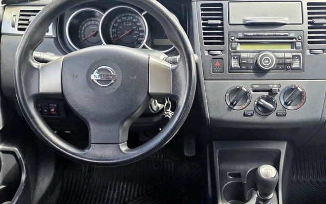 imagem-https://www.socarrao.com.br/sc-vehicle-images-prod/2488217/1789672607703-ogF7EI8GihfcamrGwZnGiJvQqQG8VMrA.jpg