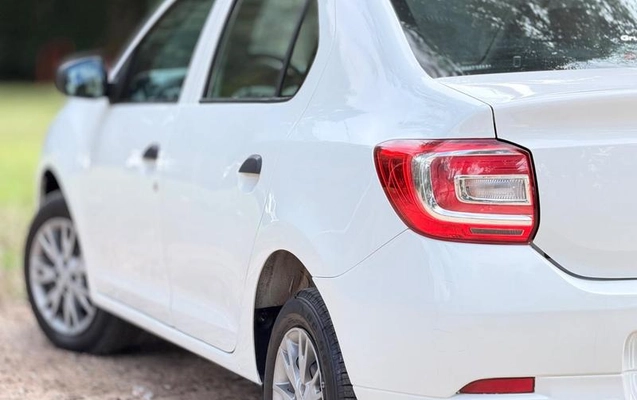 imagem-https://www.socarrao.com.br/sc-vehicle-images-prod/2495744/1788359435014-8236773_0_B_9ce7fcecd2.jpeg