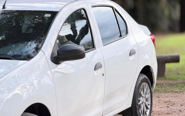 imagem-https://www.socarrao.com.br/sc-vehicle-images-prod/2495744/1788359435033-8236773_10_B_f0a00b67a0.jpeg