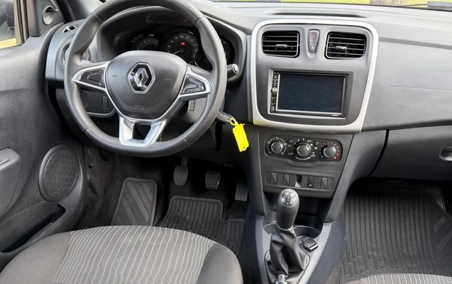 imagem-https://www.socarrao.com.br/sc-vehicle-images-prod/2495744/1788359435039-8236773_11_B_66dfd0f262.jpeg