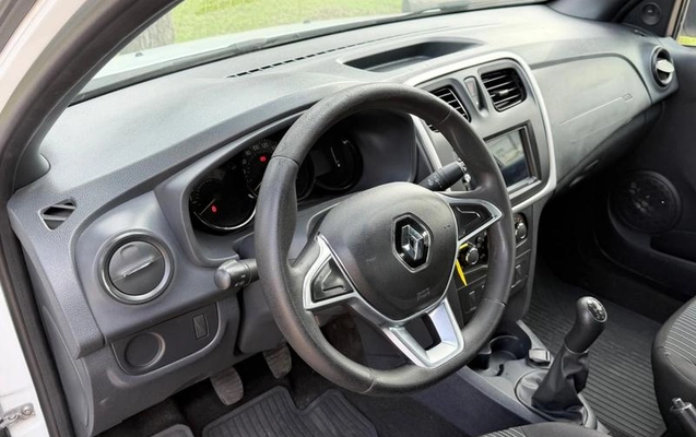 imagem-https://www.socarrao.com.br/sc-vehicle-images-prod/2495744/1788359435040-8236773_11_B_343a1fbf55.jpeg