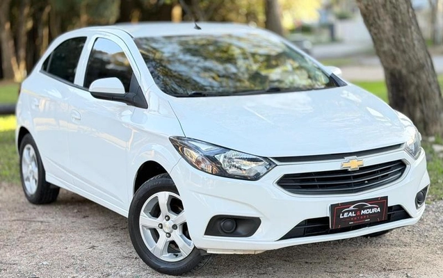 imagem-https://www.socarrao.com.br/sc-vehicle-images-prod/2495752/1787591378817-8237006_15_B_f2ec064ab2.jpeg