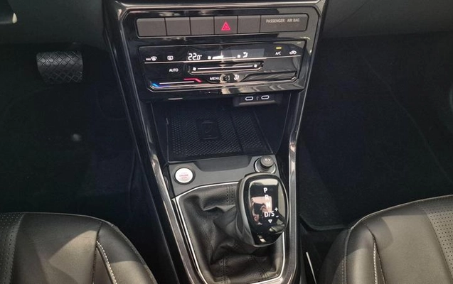 imagem-https://www.socarrao.com.br/sc-vehicle-images-prod/2496155/1784926632323-8219726_1_B_5db76c1a1e.jpeg