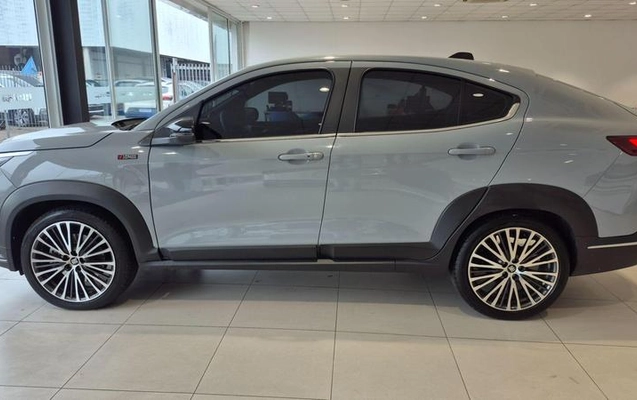 imagem-https://www.socarrao.com.br/sc-vehicle-images-prod/2496157/1783427194910-8220688_12_B_953fca0f59.jpeg