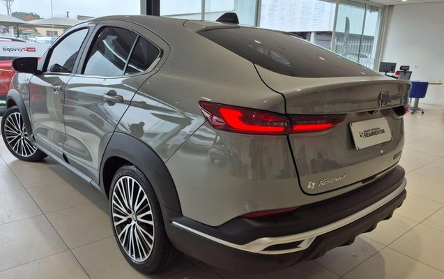imagem-https://www.socarrao.com.br/sc-vehicle-images-prod/2496157/1783427194910-8220688_7_B_69a4c5696a.jpeg