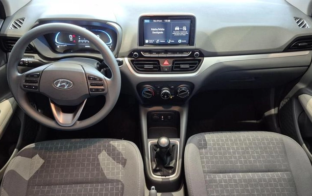 imagem-https://www.socarrao.com.br/sc-vehicle-images-prod/2496159/1783427196396-8220968_2_B_1235de88f9.jpeg