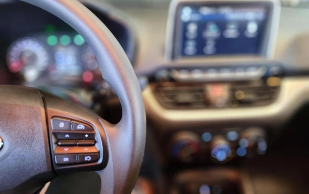 imagem-https://www.socarrao.com.br/sc-vehicle-images-prod/2496447/1788188403102-8236006_13_B_23f6672287.jpeg