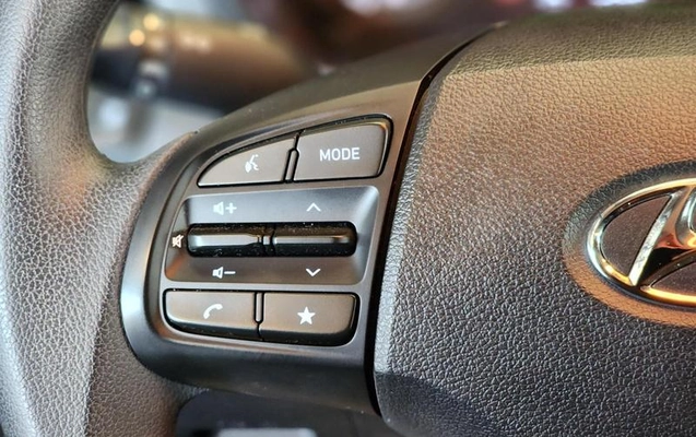 imagem-https://www.socarrao.com.br/sc-vehicle-images-prod/2496447/1788188403152-8236006_10_B_a510bdf844.jpeg