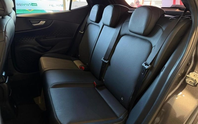 imagem-https://www.socarrao.com.br/sc-vehicle-images-prod/2496648/1784396562101-8255142_5_B_8aadbb87bc.jpeg
