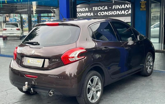 imagem-https://www.socarrao.com.br/sc-vehicle-images-prod/2497187/1790088400495-8252499_0_B_7c40d23376.jpeg
