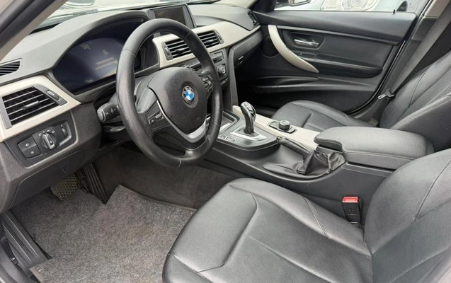 imagem-https://www.socarrao.com.br/sc-vehicle-images-prod/2497403/1783514590069-8255507_12_B_ba0e1f8391.jpeg