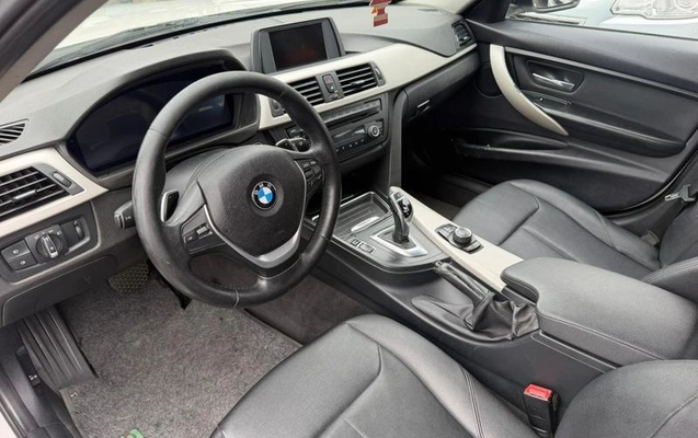 imagem-https://www.socarrao.com.br/sc-vehicle-images-prod/2497403/1783514590070-8255507_13_B_21223af792.jpeg