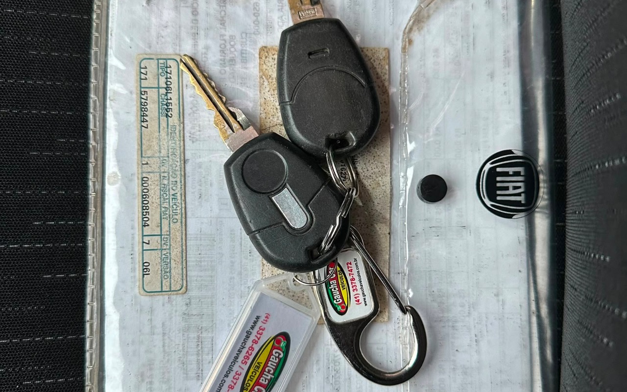 imagem-https://www.socarrao.com.br/sc-vehicle-images-prod/2497608/1785005846572-Zjg3M2M2NTctNTY1Mi00YzVlLTk3NGQtNjE3NTYyZDhkMDIyLmpwZWc.jpeg