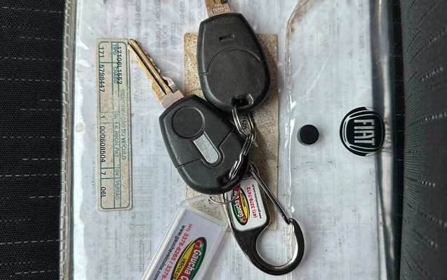 imagem-https://www.socarrao.com.br/sc-vehicle-images-prod/2497608/1785005846572-Zjg3M2M2NTctNTY1Mi00YzVlLTk3NGQtNjE3NTYyZDhkMDIyLmpwZWc.jpeg
