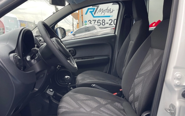 imagem-https://www.socarrao.com.br/sc-vehicle-images-prod/2497801/1783433837905-8_111626.jpg
