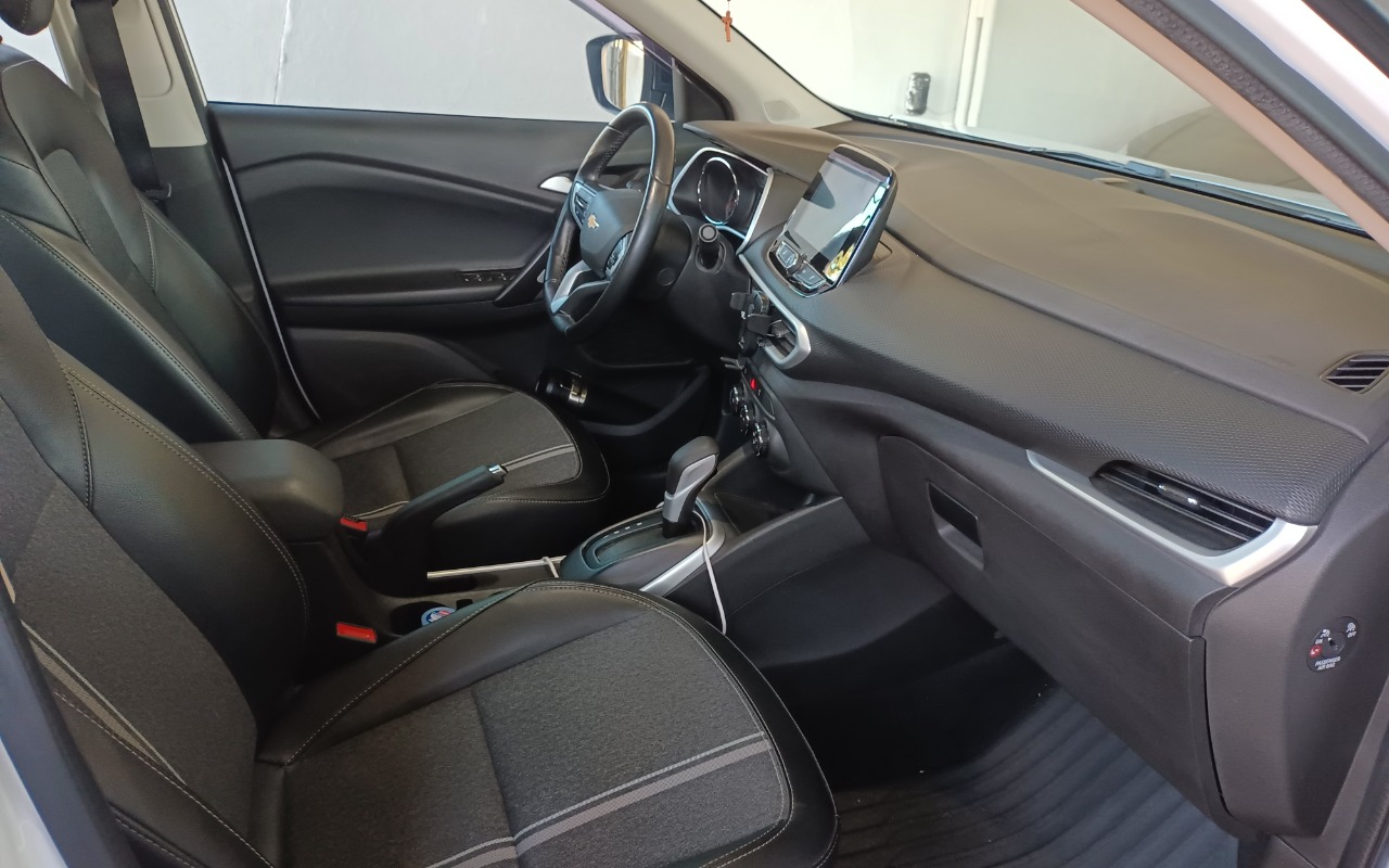 imagem-https://www.socarrao.com.br/sc-vehicle-images-prod/2498165/1783435667430-SU1HXzIwMjYwNzA3XzEwMTU1ODU2NC5qcGc.jpg