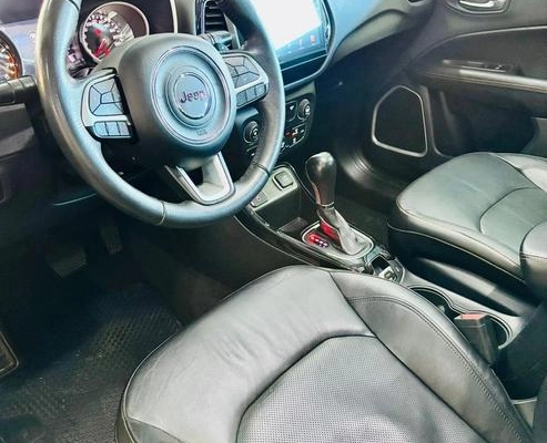 imagem-https://www.socarrao.com.br/sc-vehicle-images-prod/2498407/1789422669840-8255660_6_B_bb708e8145.jpeg