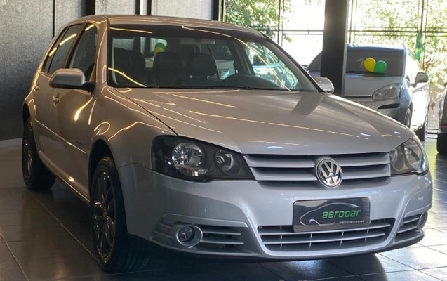 imagem-https://www.socarrao.com.br/sc-vehicle-images-prod/2498738/1783438387424-640_480_volkswagen-golf-sportline-1-6-flex-10-10-9c7574-4.jpg