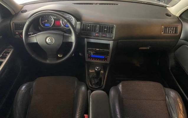 imagem-https://www.socarrao.com.br/sc-vehicle-images-prod/2498738/1783438387429-640_480_volkswagen-golf-sportline-1-6-flex-10-10-9c7574-6.jpg