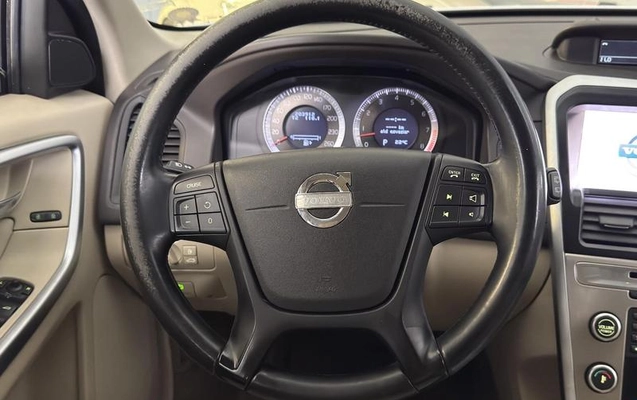 imagem-https://www.socarrao.com.br/sc-vehicle-images-prod/2498970/1785855145875-8234119_14_B_d219384b05.jpeg
