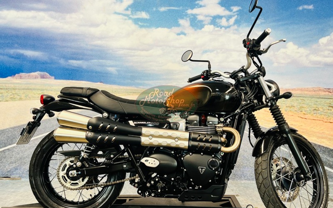 TRIUMPH SCRAMBLER 900cc  na cor Laranja em Curitiba / PR - 2499099