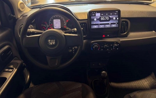 imagem-https://www.socarrao.com.br/sc-vehicle-images-prod/2499624/1788551787147-8252981_1_B_43359fa5f4.jpeg