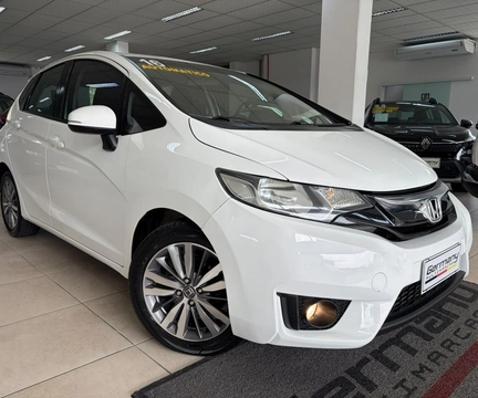 Honda Fit 2016 Branco — foto 1 de 3