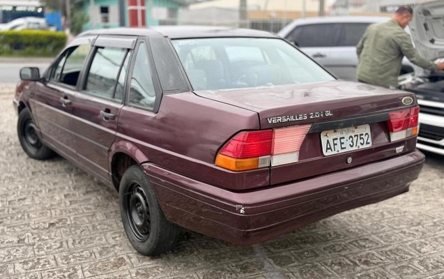 imagem-https://www.socarrao.com.br/sc-vehicle-images-prod/2500063/1789676050365-8148227_2_B_0b198cf14a.jpeg
