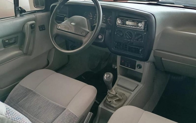 imagem-https://www.socarrao.com.br/sc-vehicle-images-prod/2500063/1789676050381-8148227_14_B_463121b982.jpeg