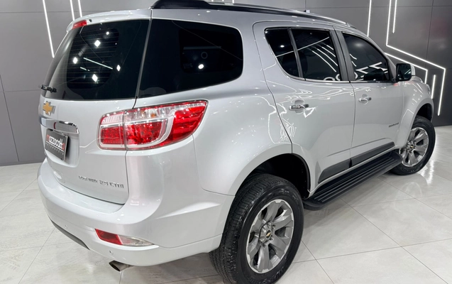 imagem-https://www.socarrao.com.br/sc-vehicle-images-prod/2500437/1783446058371-003_0cd339f67b28956b5fbb676120db092d.jpeg