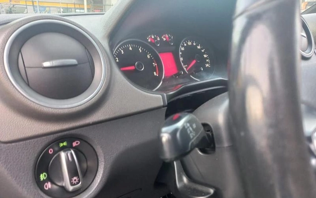 imagem-https://www.socarrao.com.br/sc-vehicle-images-prod/2500465/1790111627102-8246948_5_B_cad7da7e2d.jpeg