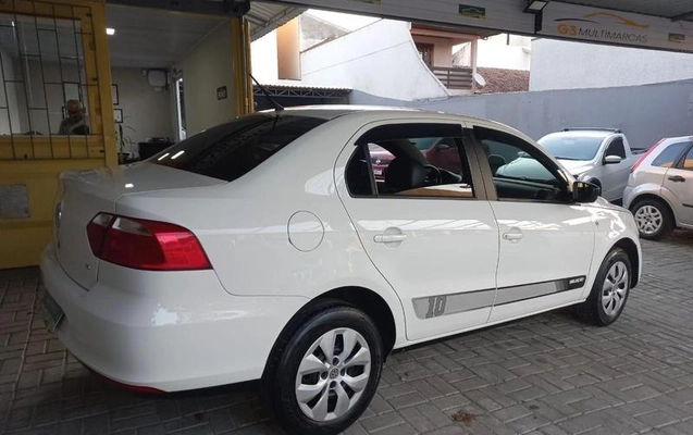 imagem-https://www.socarrao.com.br/sc-vehicle-images-prod/2500518/1784299473705-8247248_2_B_12da251eb2.jpeg