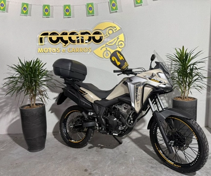 Honda SAHARA 300 ADVENTURE ABS FLEX 2024 Bege — foto 1 de 3
