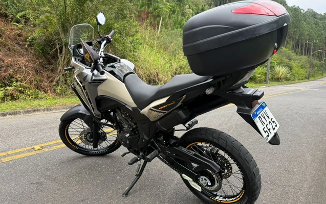 imagem-https://www.socarrao.com.br/sc-vehicle-images-prod/2500603/1788541742311-gb-494aab5.jpeg