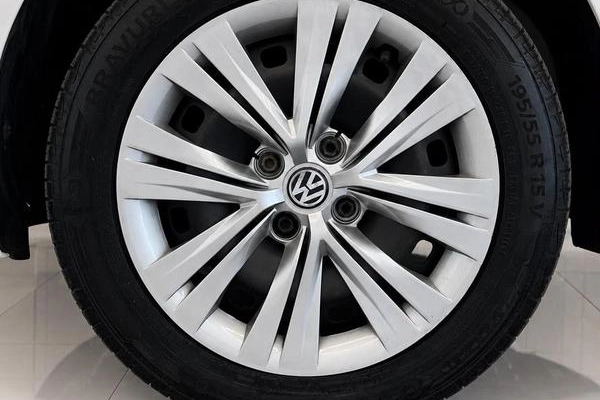 imagem-https://www.socarrao.com.br/sc-vehicle-images-prod/2500846/1785454136781-8252388_17_B_d017016aca.jpeg
