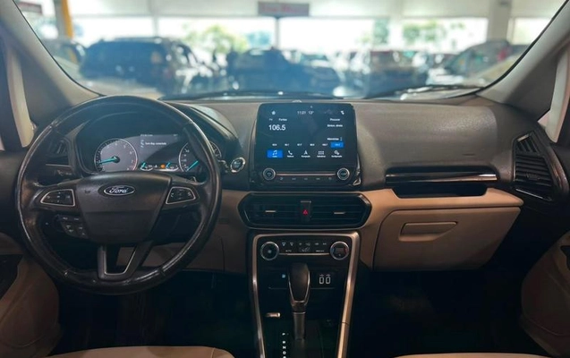 imagem-https://www.socarrao.com.br/sc-vehicle-images-prod/2501325/1790309221128-8257214_11_B_c7510ac360.jpeg