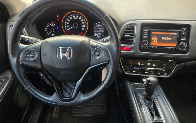 imagem-https://www.socarrao.com.br/sc-vehicle-images-prod/2501426/1784063805453-8257115_16_B_d612c818e4.jpeg