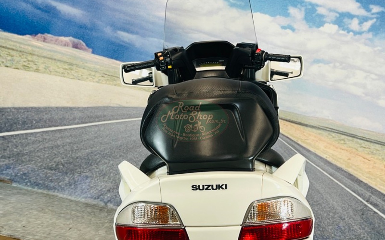 imagem-https://www.socarrao.com.br/sc-vehicle-images-prod/2501515/1783451518203-QlVSR01BTiA2NTAgQlJBTkNBXzEwLmpwZw.jpg