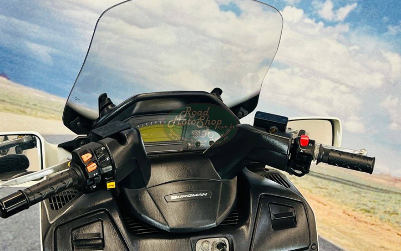 imagem-https://www.socarrao.com.br/sc-vehicle-images-prod/2501515/1783451518480-QlVSR01BTiA2NTAgQlJBTkNBXzEyLmpwZw.jpg