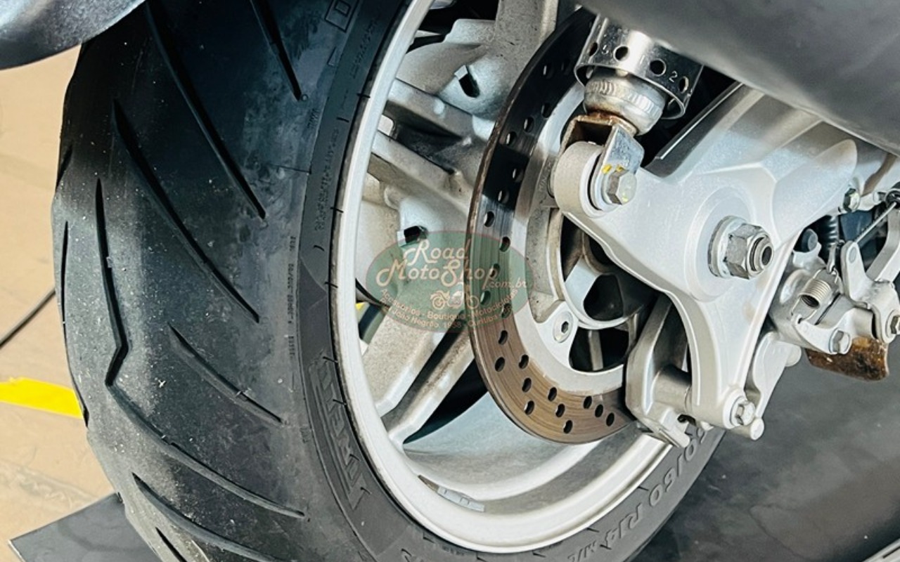 imagem-https://www.socarrao.com.br/sc-vehicle-images-prod/2501515/1783451518650-QlVSR01BTiA2NTAgQlJBTkNBXzE0LmpwZw.jpg