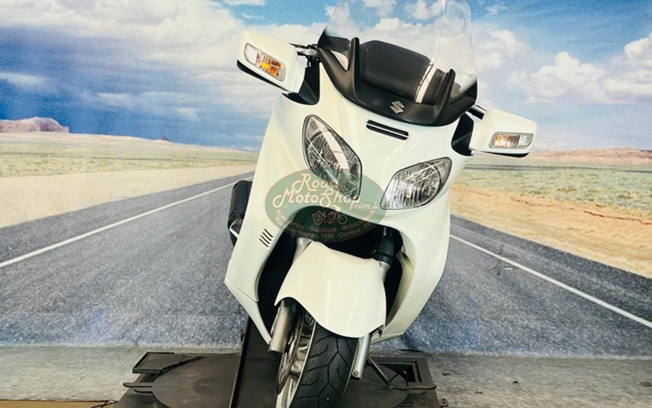 imagem-https://www.socarrao.com.br/sc-vehicle-images-prod/2501515/1783451519476-QlVSR01BTiA2NTAgQlJBTkNBXzIwLmpwZw.jpg